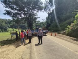 Cegah kemacetan panjang, Polres Tana Toraja melakukan Rekayasa Lalu Lintas Di Siguntu