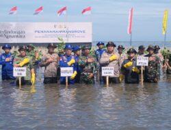 Pimpin Penanaman Pohon Mangrove Di Takalar, Kakorpolairud Baharkam Polri, Ajak Masyarakat Untuk Melestarikan