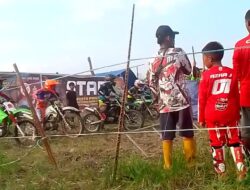 Kegiatan Lomba Ketangkasan Ojek Gabah Terkesan Berubah Menjadi Event GRASSTRACK