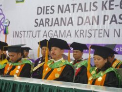 Wisuda Sarjana dan Pasca Sarjana IAKN Toraja Tahun 2024 sukses digelar.