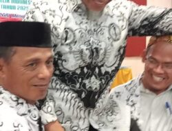 Tiga kali mencalonkan diri kali ini ismaruddin terpilih jadi ketua PGRI Lutra