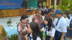 Natal dan Ucapan Syukur Masa Purnabakti Kepala UPT SMPN Satap 2 Bittuang Penuh Rasa Haru