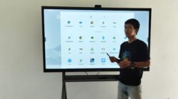 Duta Digital Luwu Utara Latih Guru Gunakan Smartboard: Meningkatkan Kualitas Pembelajaran di Era Digital