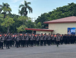 Kapolda Sulsel Pimpin Apel Pemberangkatan 100 Personel Satbrimob BKO ke Aceh untuk Tugas Kemanusiaan
