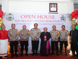 Kapolda Sulsel Hadiri Open House Keuskupan Agung Makassar